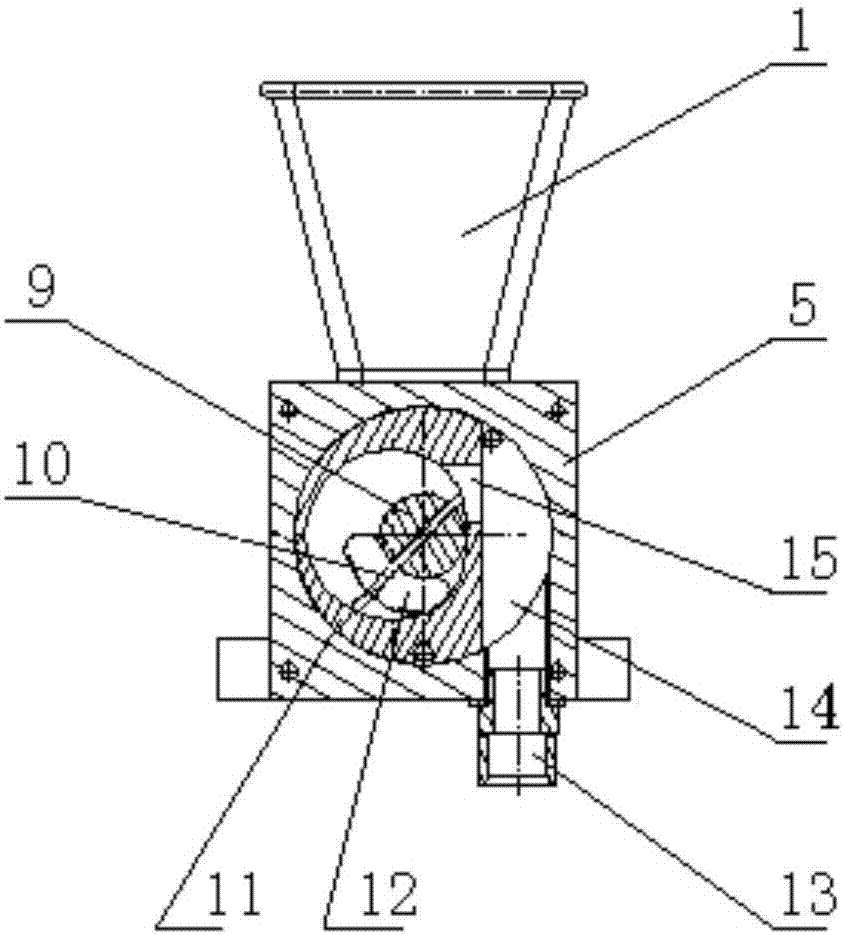 Vacuum pump for conveying steamed stuffed bun stuffing fluids