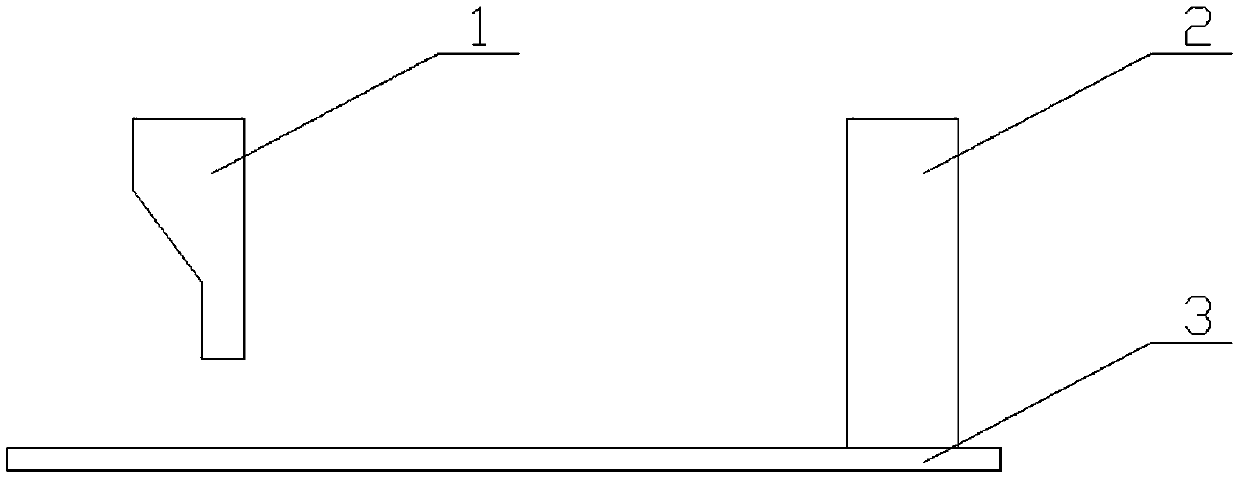 Combined electrode structure of space solar cell array conductor resistance welding