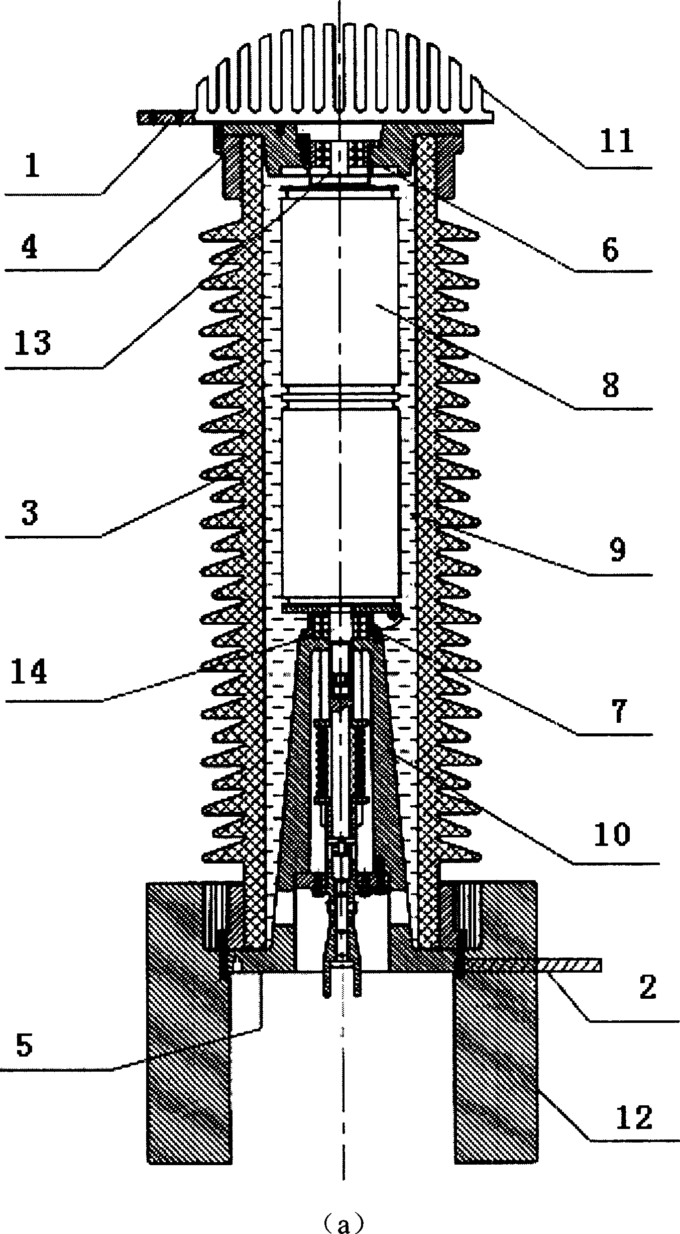 High voltage vacuum circuit breaker with high rated current