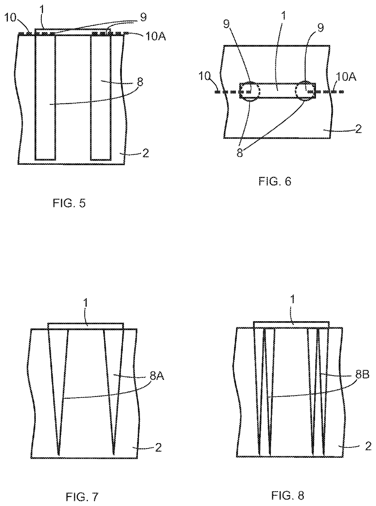 Thermalization arrangement at cryogenic temperatures