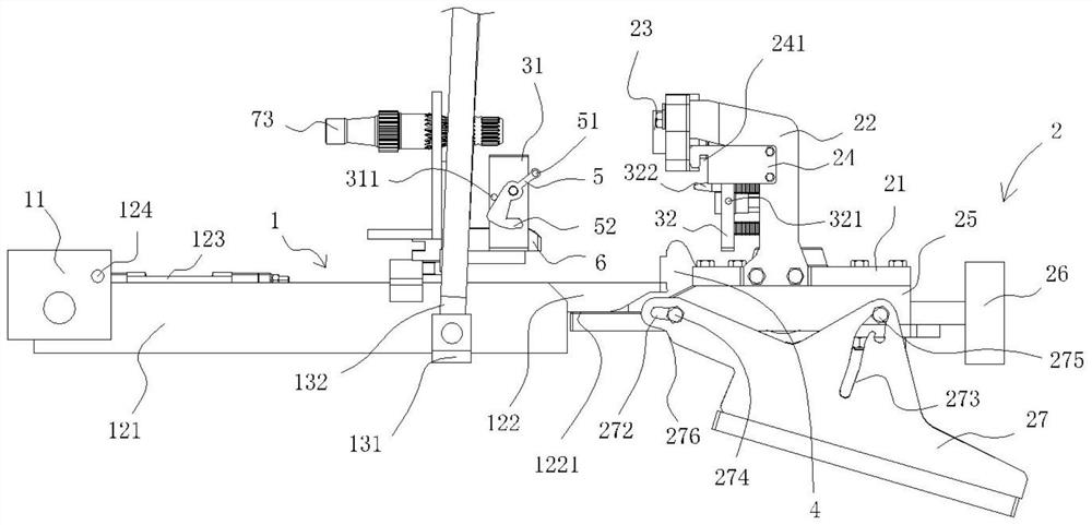 Traction connection device for tractor and agricultural implement and agricultural machinery