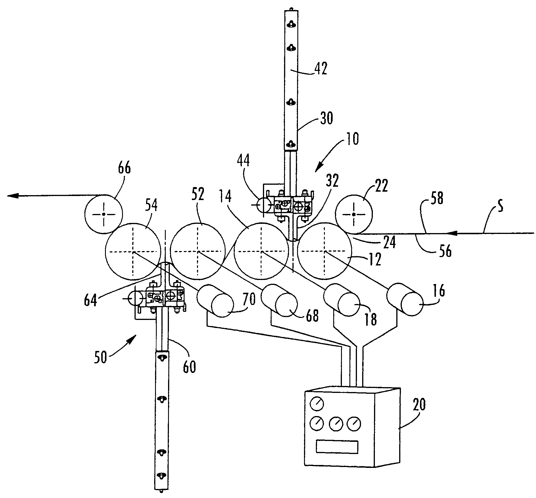 Apparatus and method for applying a foamed composition to a dimensionally unstable traveling substrate