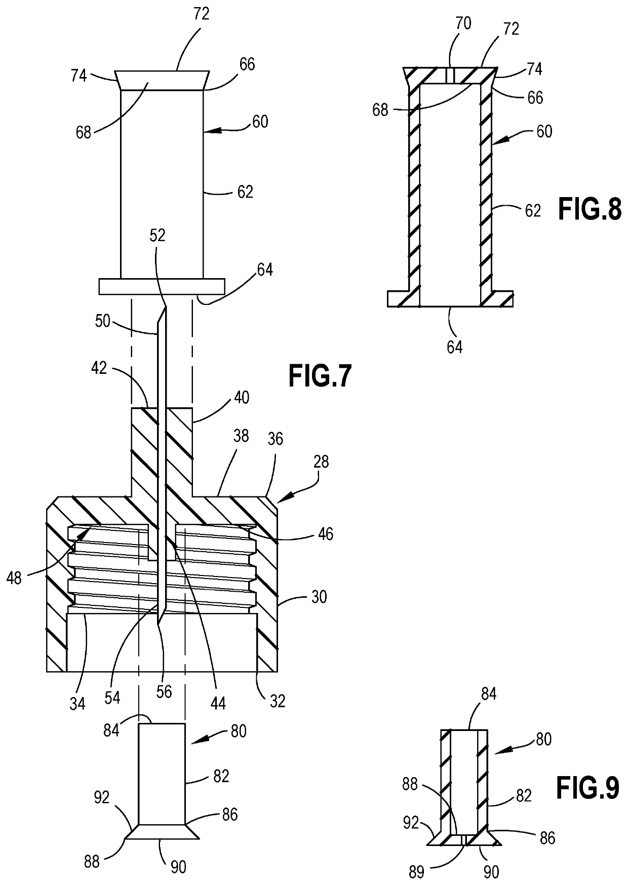 Retractable sleeve for pen needle assembly