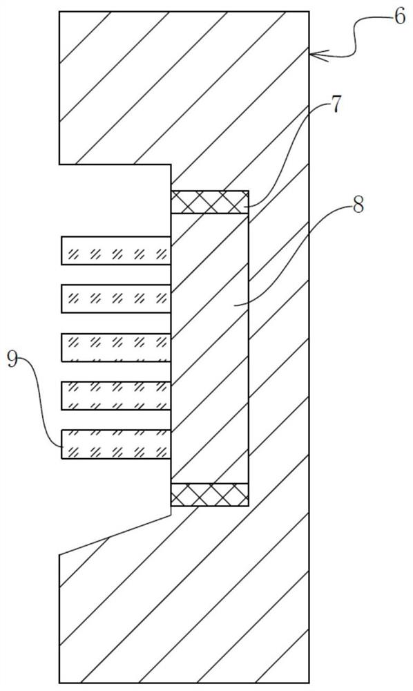 A glass cover plate weekly throwing mechanism and weekly throwing equipment