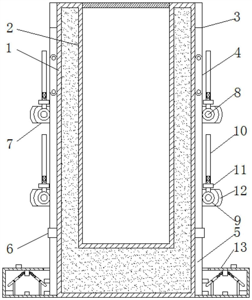 An automatic cooling device for capacitors and its application method