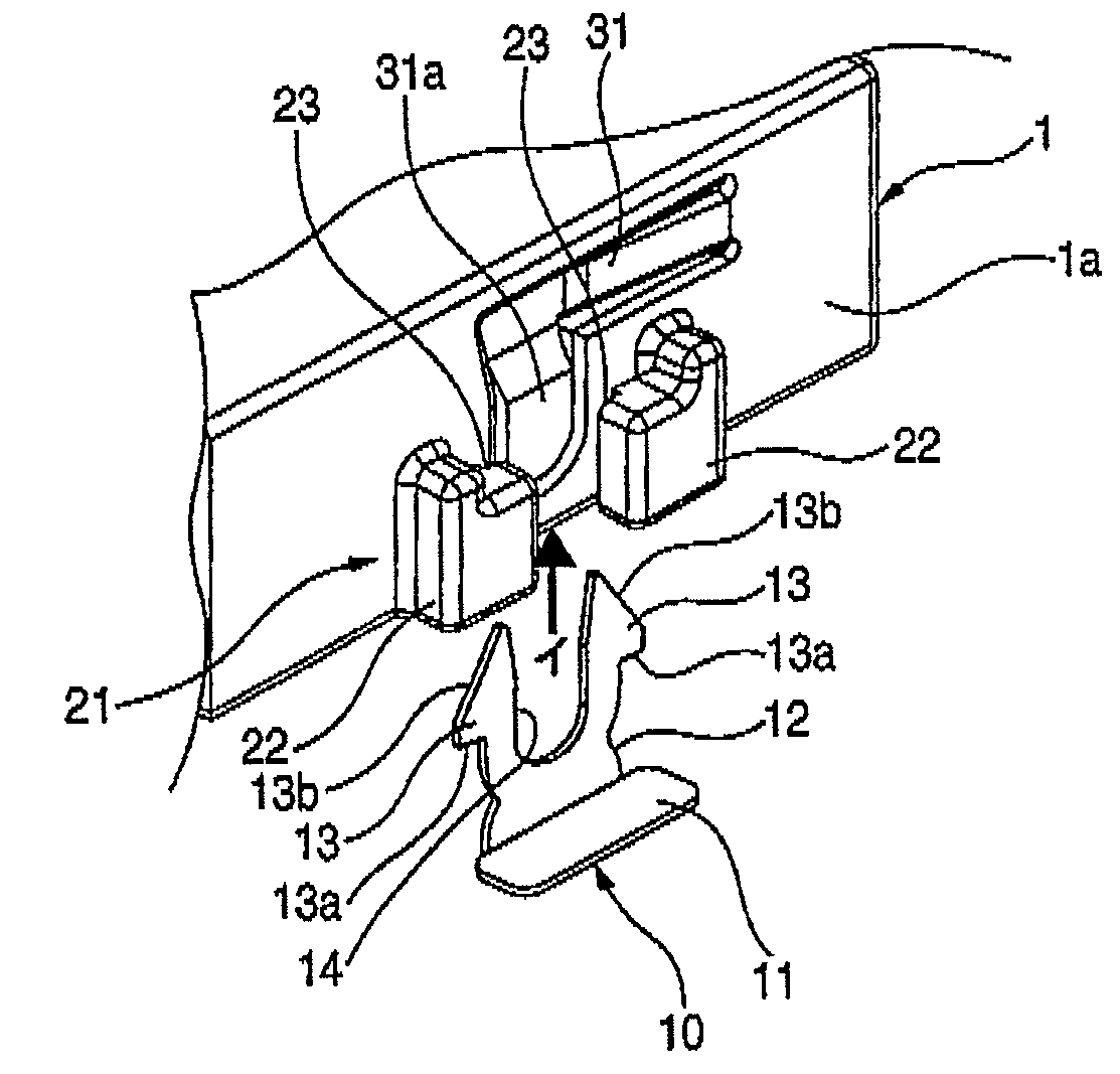 Surface-mounted connector