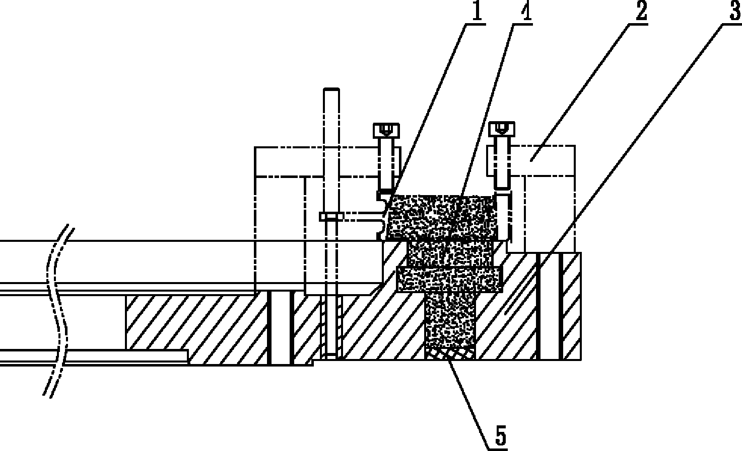 Novel integral turning method of blades