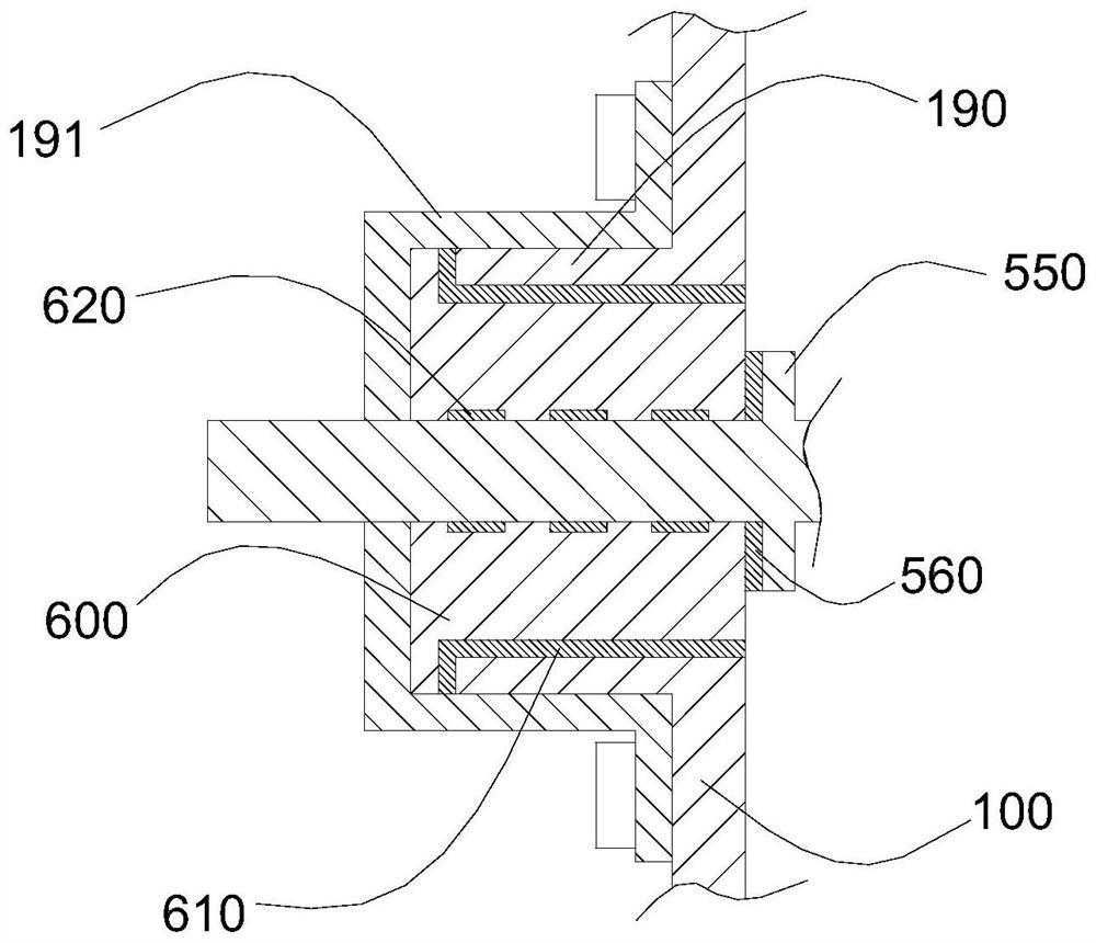 Recycling structure for treating sewage produced by spraying