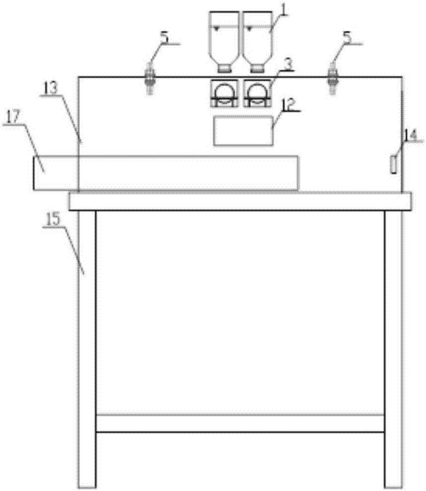 Bench-type automatic spraying device for chick immunity