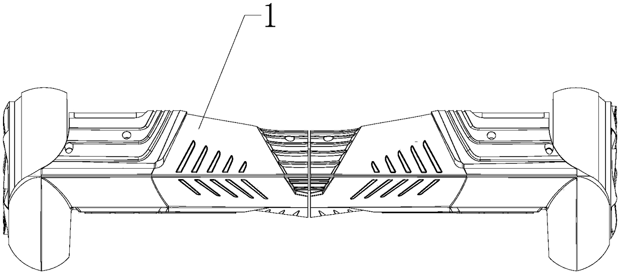 Battery protection device of a balancing car and a balancing car