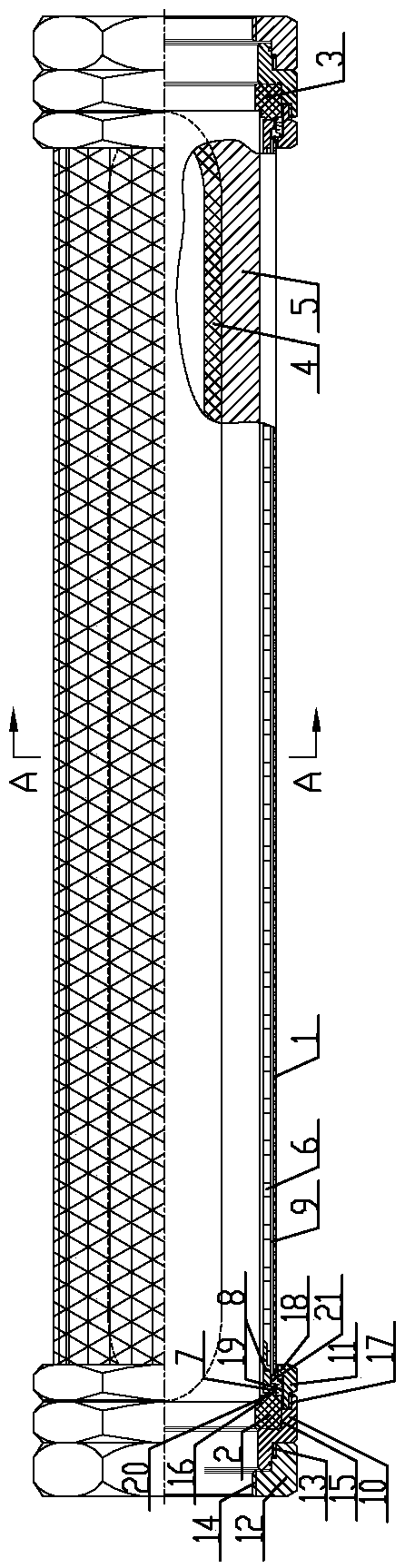 Micro-pressure filtering device in front of pump