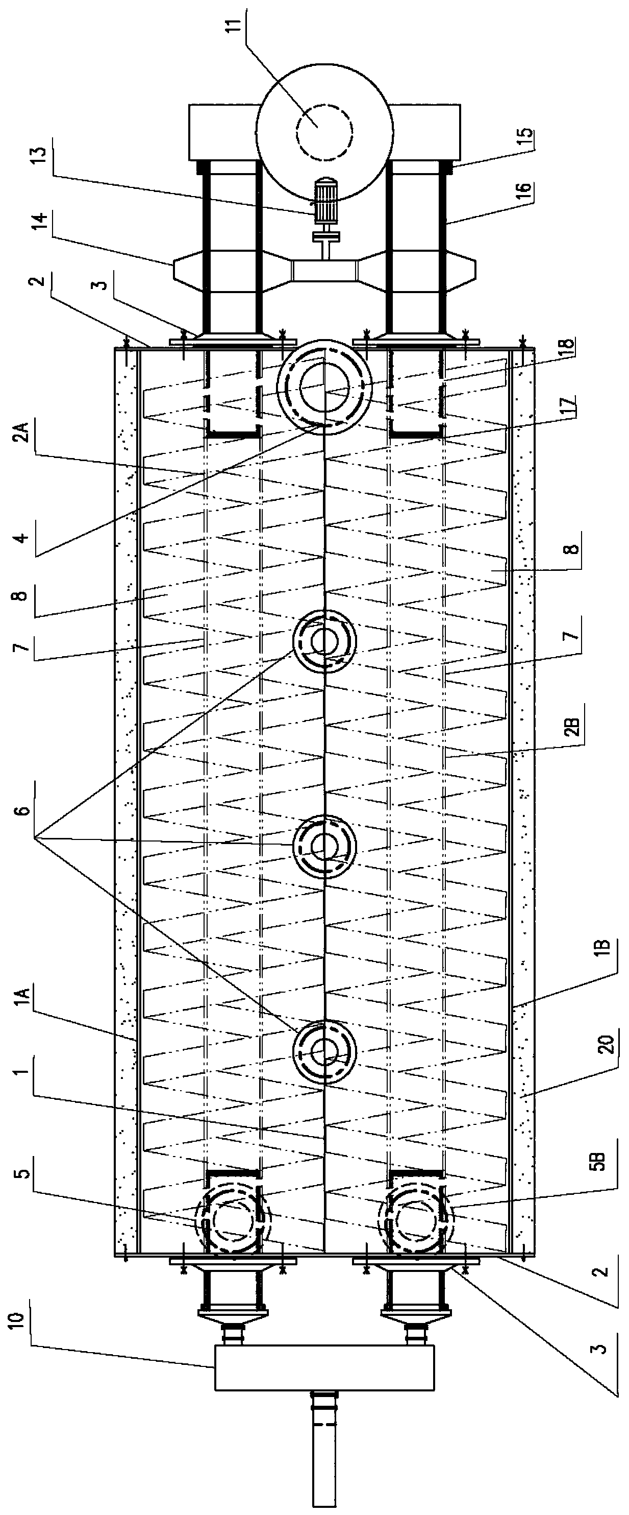 Continuous internal heating double-barrel pyrolysis furnace for solid organic matter