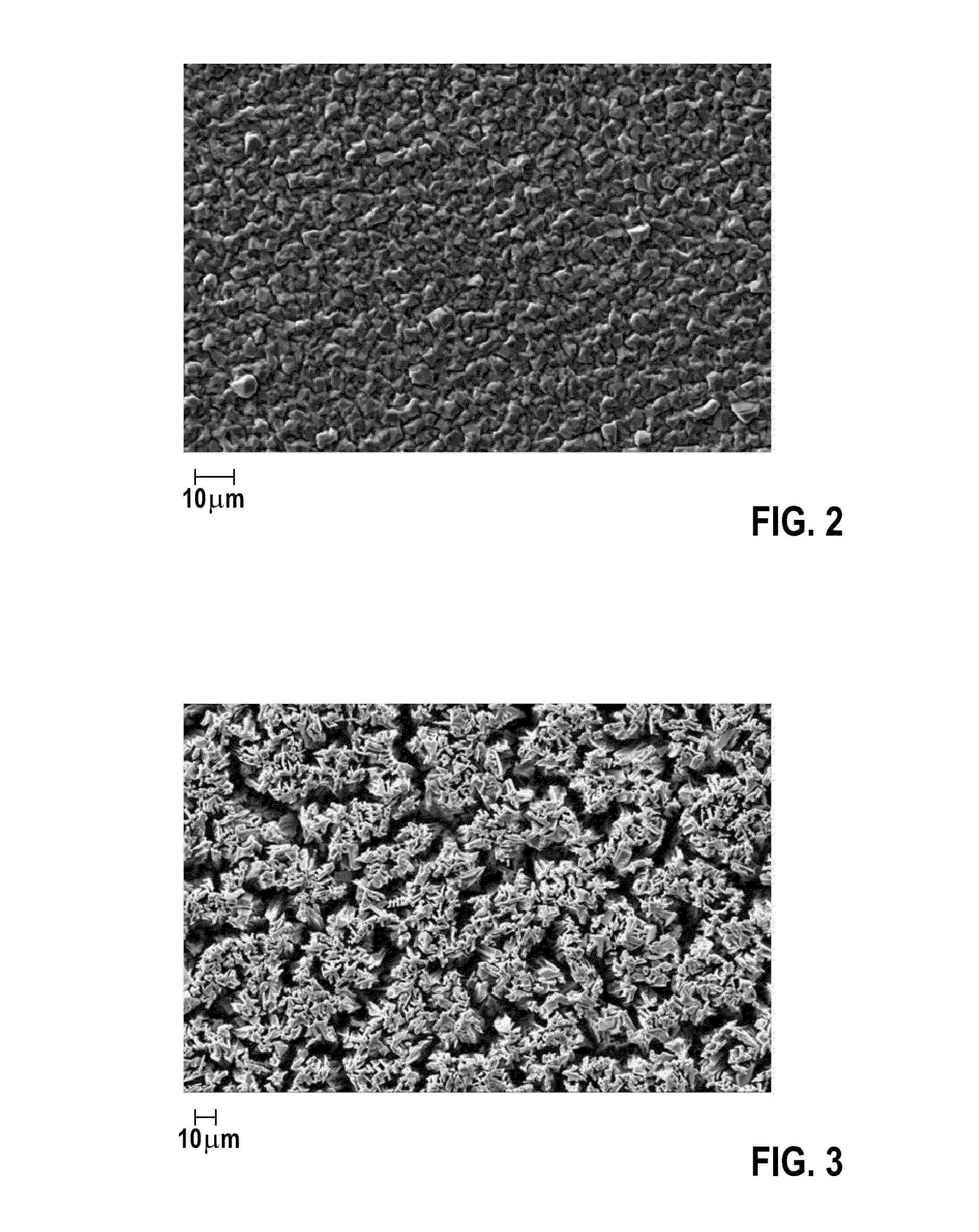 Anode electrode for aluminum electrolytic capacitor and respective production method