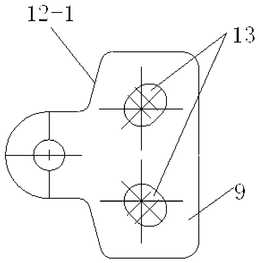 Up-mounted advancing mechanism and thin coal seam hydraulic support