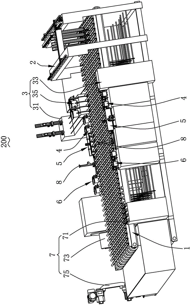 Automatic sleeve assembling method