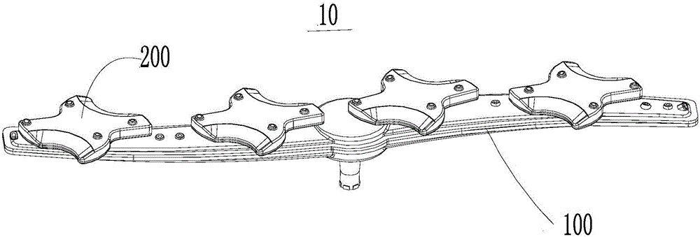 Spraying device of dish washing machine and dish washing machine