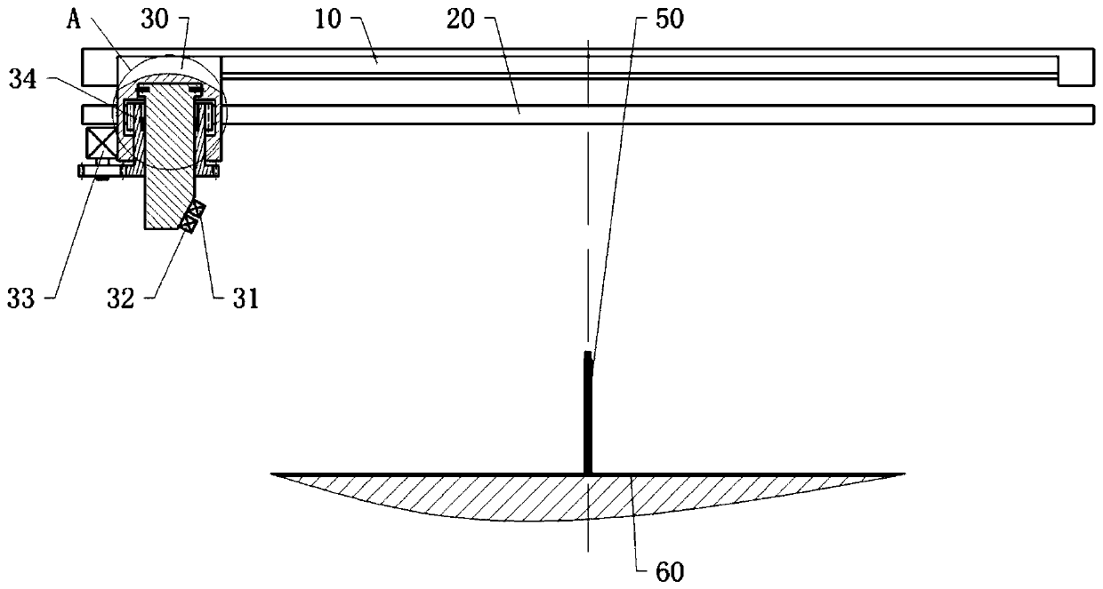 Monitoring device with automatic tracking function