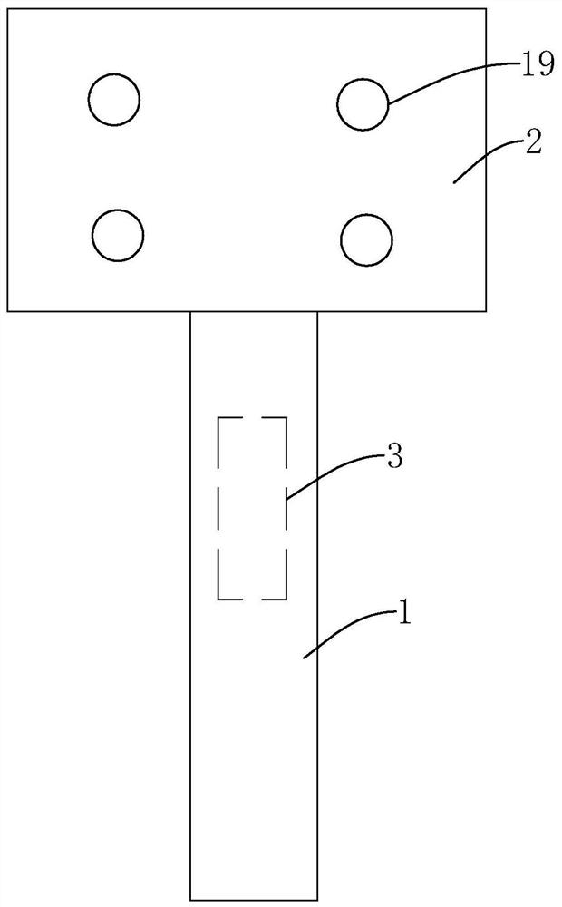 Replaceable label and its replacement method