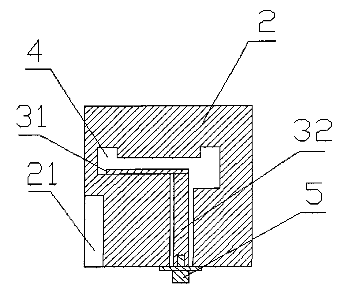 Broadband circularly-polarized slot antenna applied to radio frequency identification system