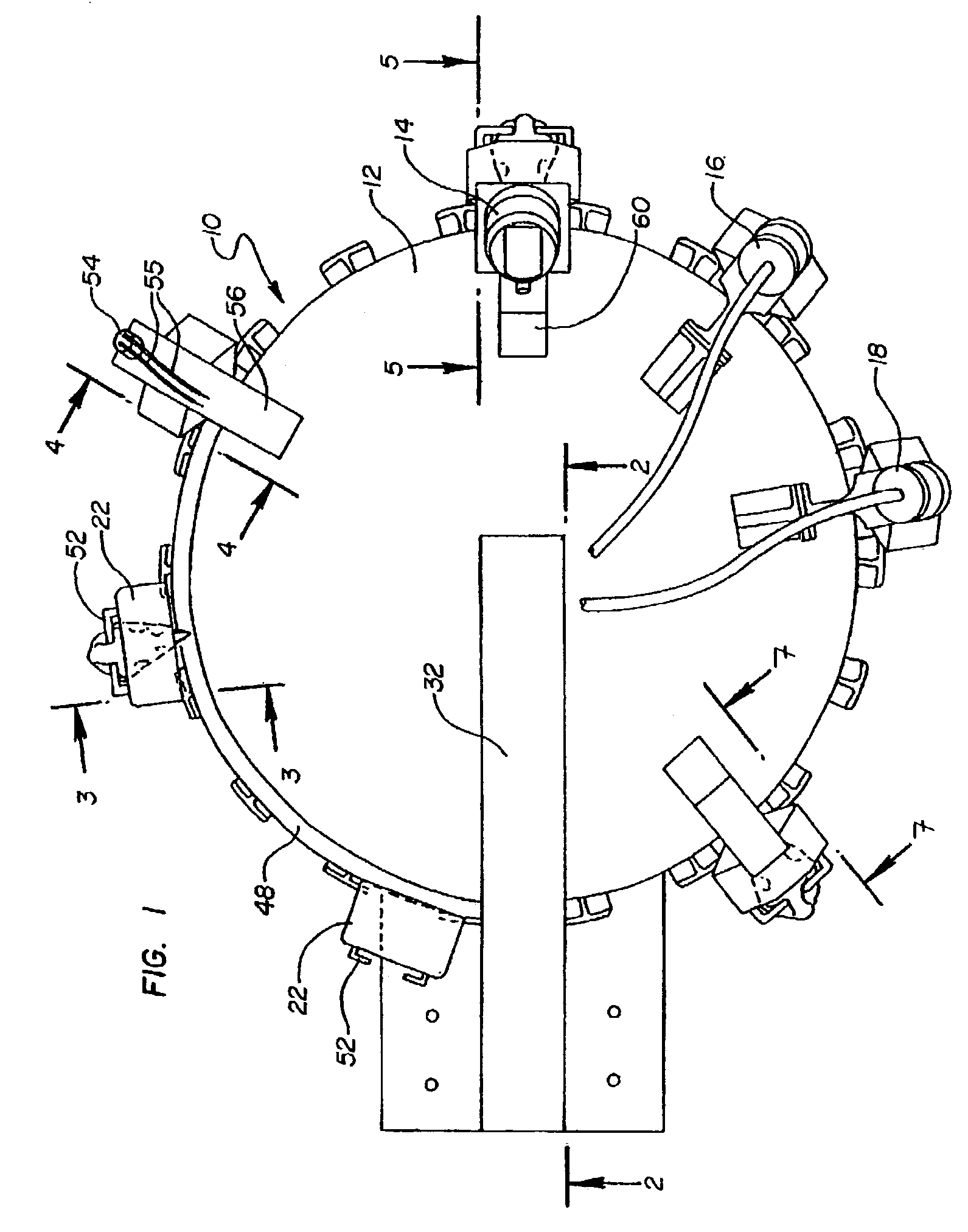 Apparatus and method for upper and lower beak treatment