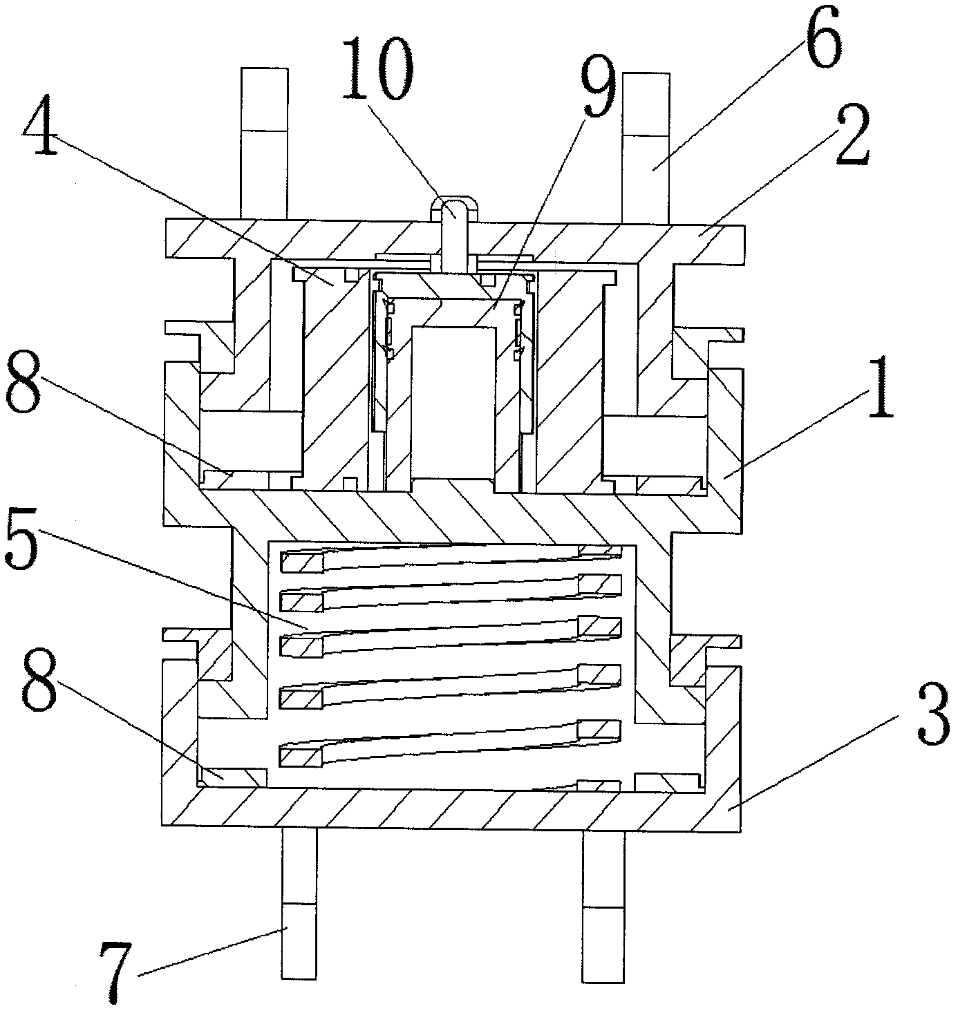 Damping connection arm for quartering hammer cantilever of excavator