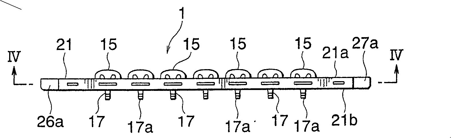 Connector which can be reduced in warpage