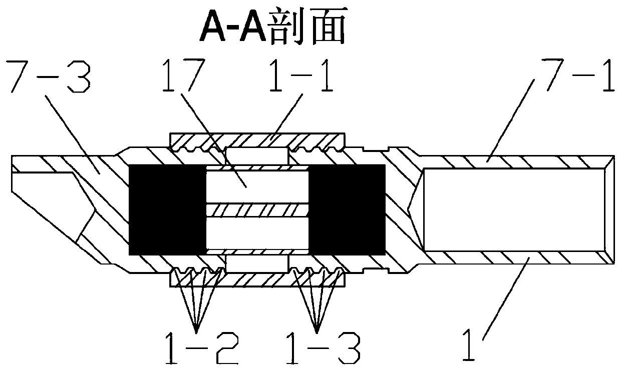 Short-circuit protection electrode, short-circuit protection plug, and short-circuit protection plug with two pluggable ends