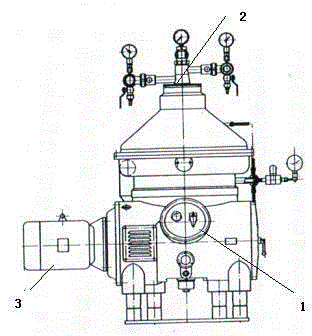 Pig blood extracting and using method