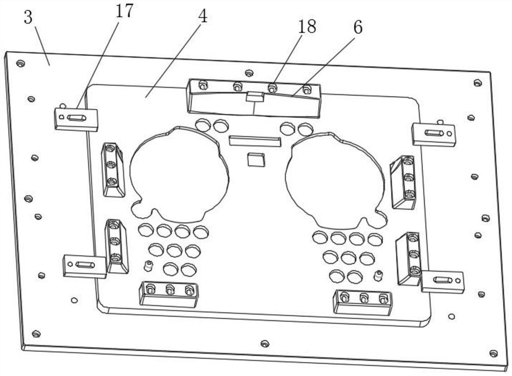 A production mold for rubber products and a method for preparing rubber products