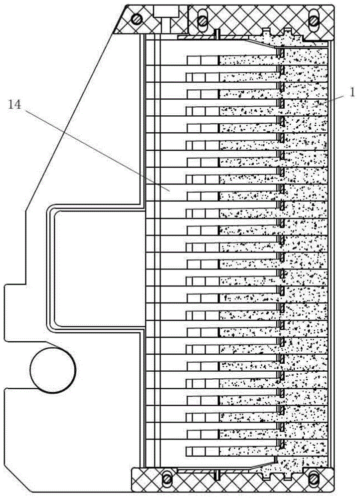 An arc extinguishing chamber and a DC contactor using the arc extinguishing chamber