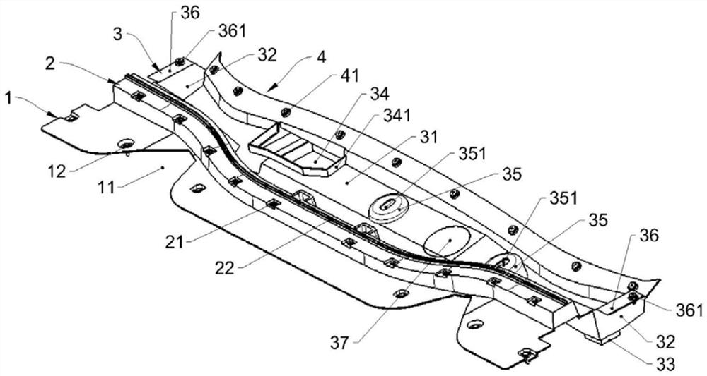 Plastic warm air blower pressure chamber plate assembly