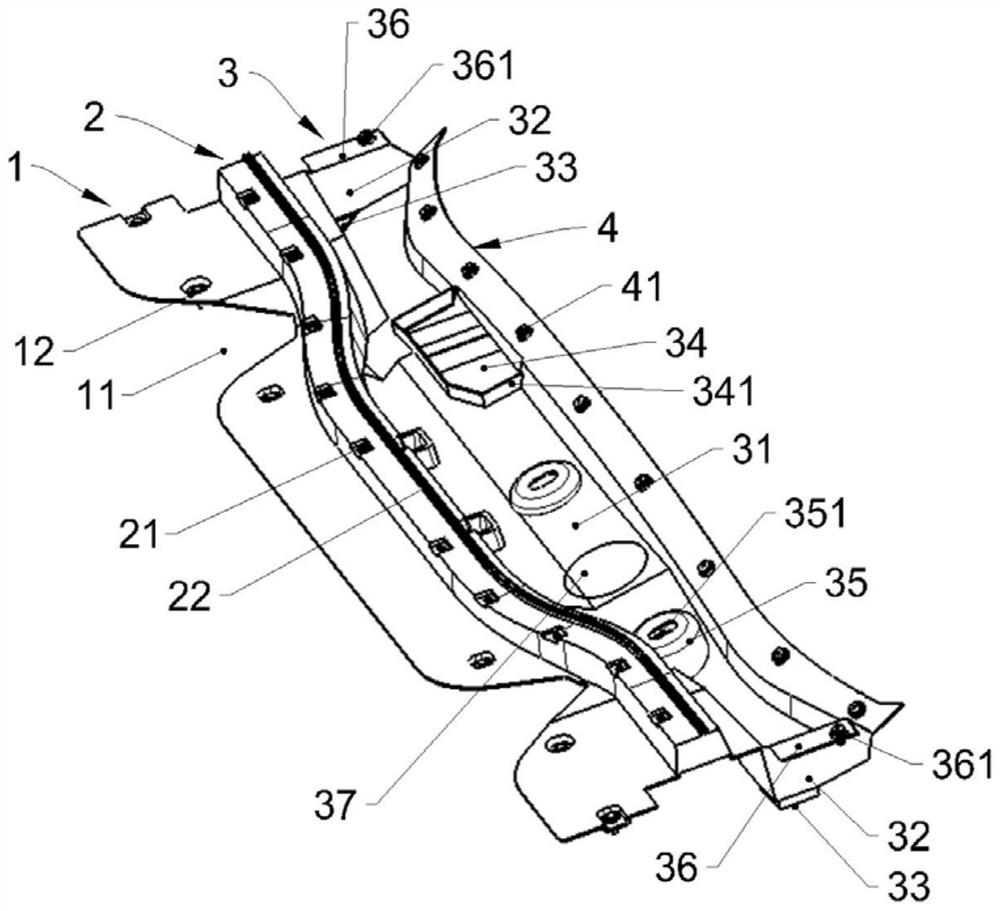 Plastic warm air blower pressure chamber plate assembly