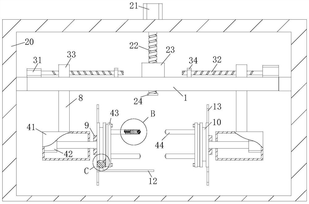 Electroplating machine and electroplating method thereof