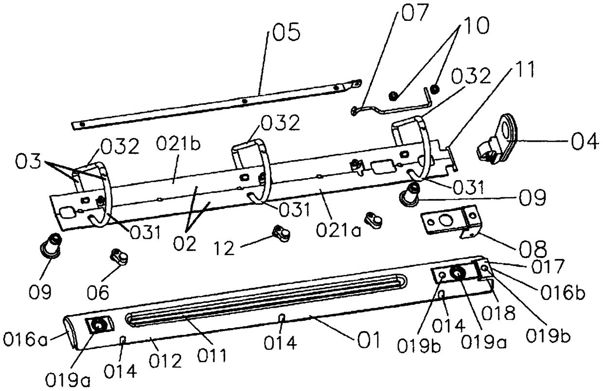 One-handed lock clip