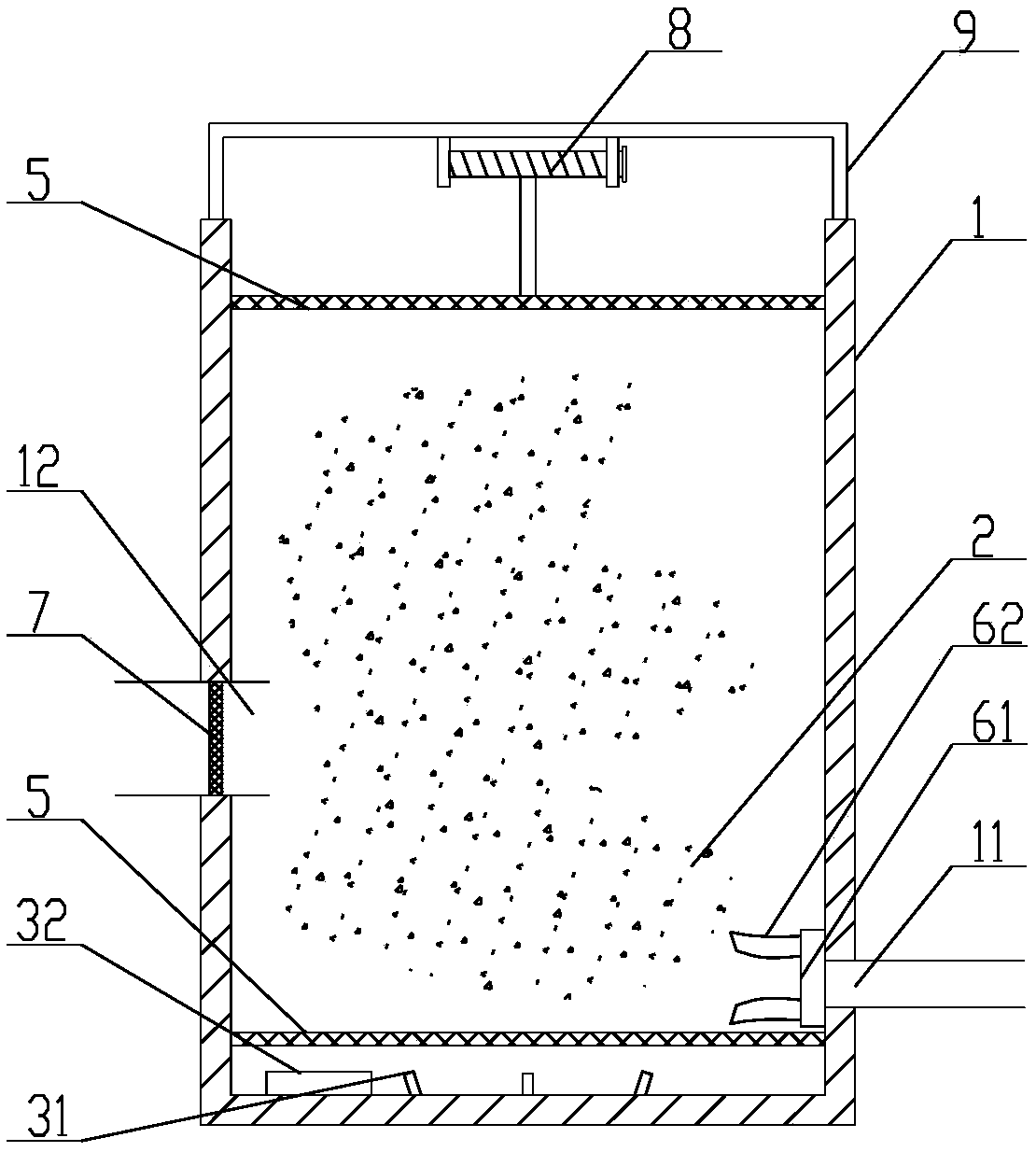 Novel activated carbon cleaning device