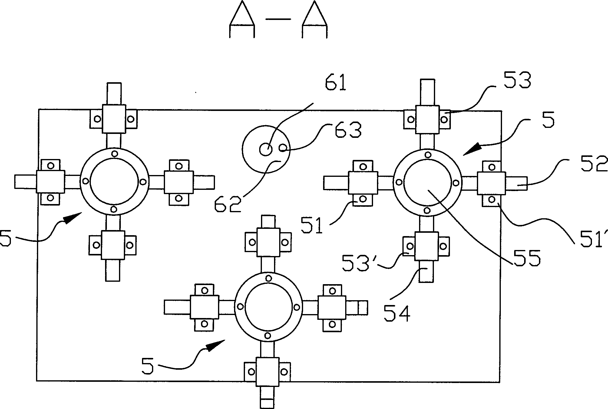 Bottle blank autorotation device of blowing bottle blank heating system