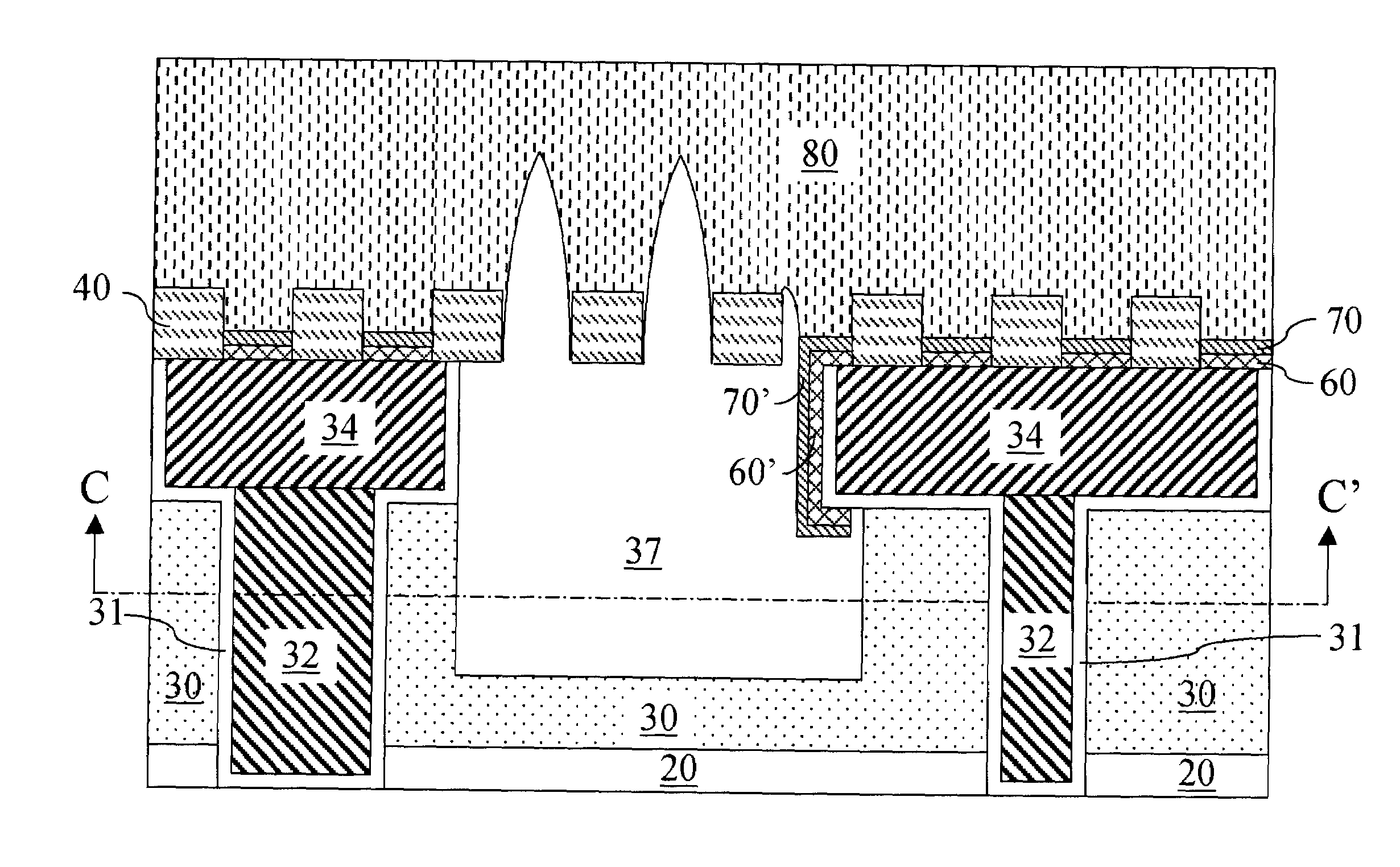 Air gap structure having protective metal silicide pads on a metal feature