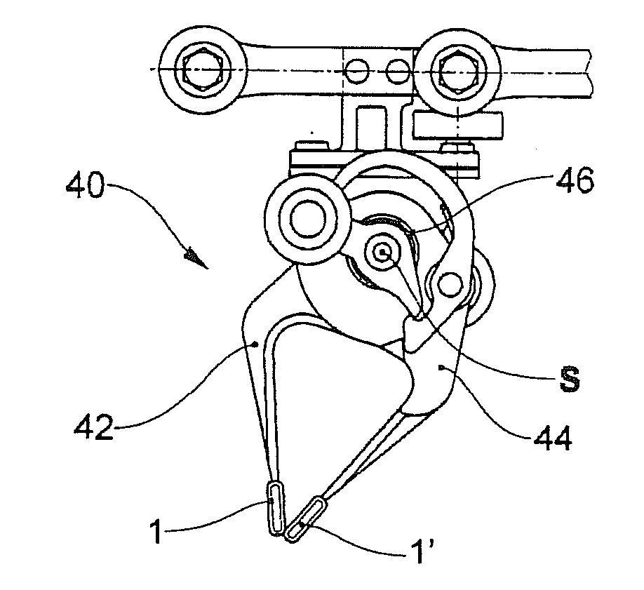 Clamping element for fitting on a clamping tongue of a gripper as well as gripper fitted with such a clamping element