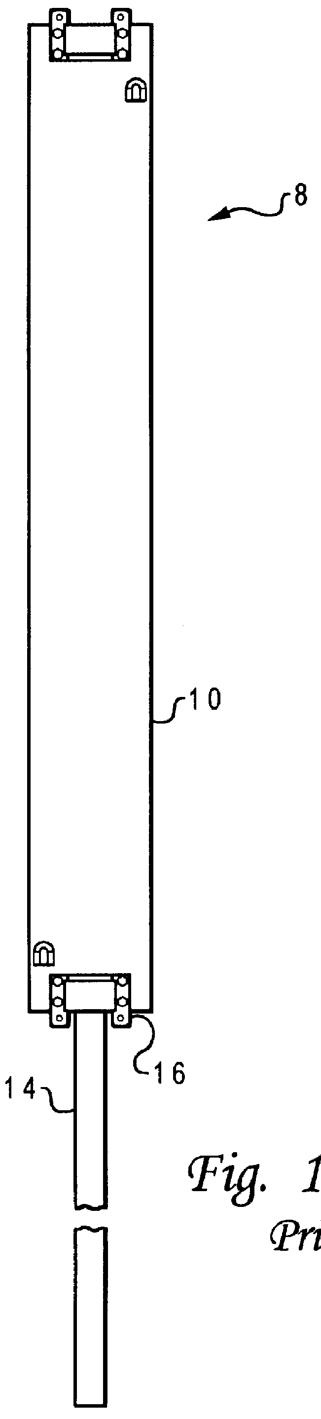 Low profile antenna assembly for use in cellular communications