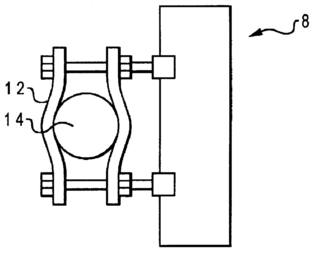 Low profile antenna assembly for use in cellular communications