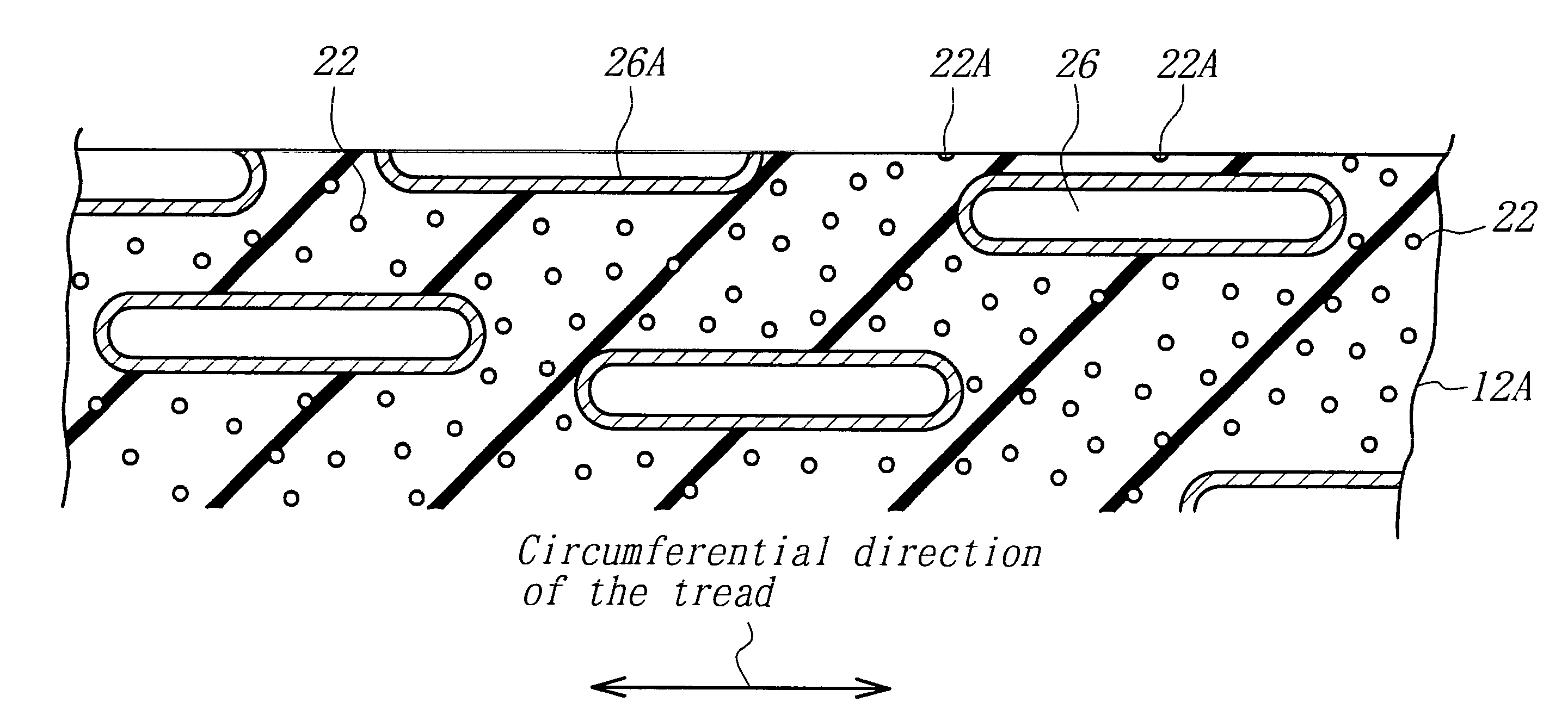 Pneumatic tire having tread made of foamed rubber composition