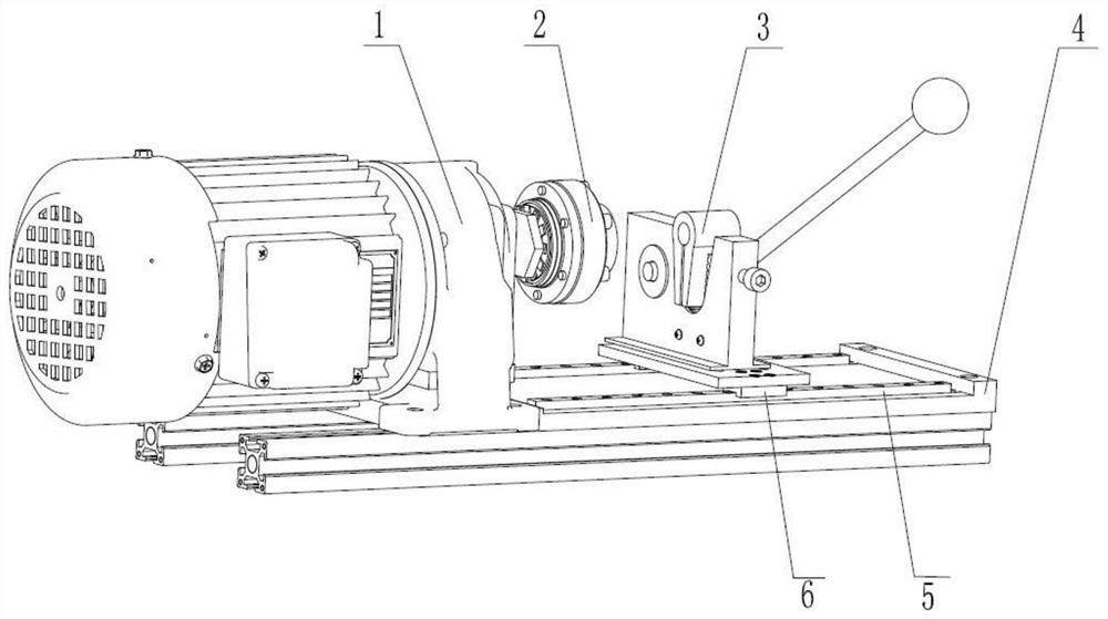 Efficient tightening device for quick coupling assembly