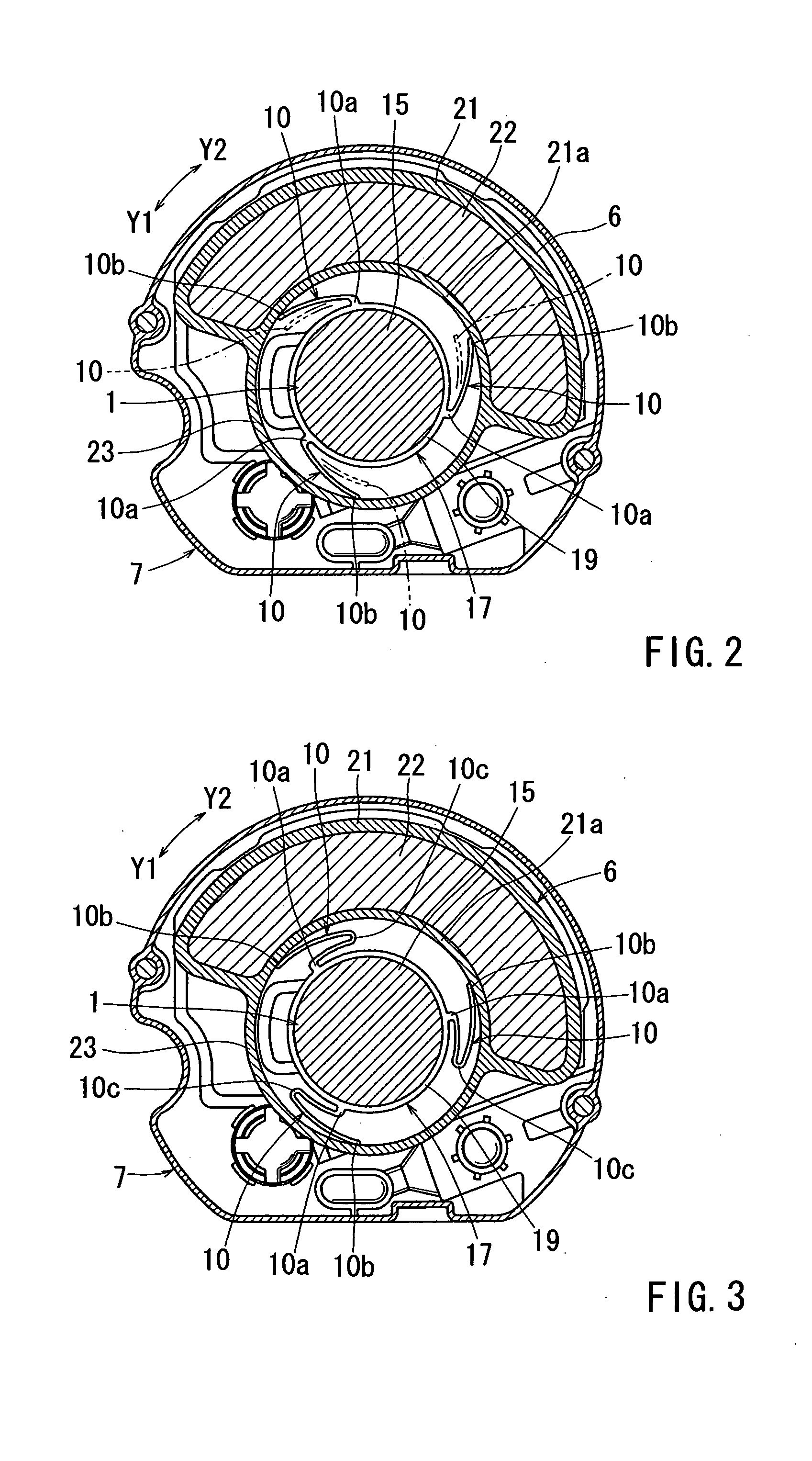 Vibration absorbing devices for fuel pumps