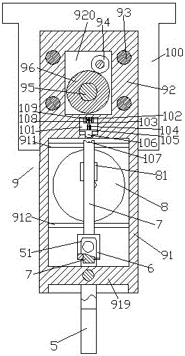 Fluid spraying device with operation stability