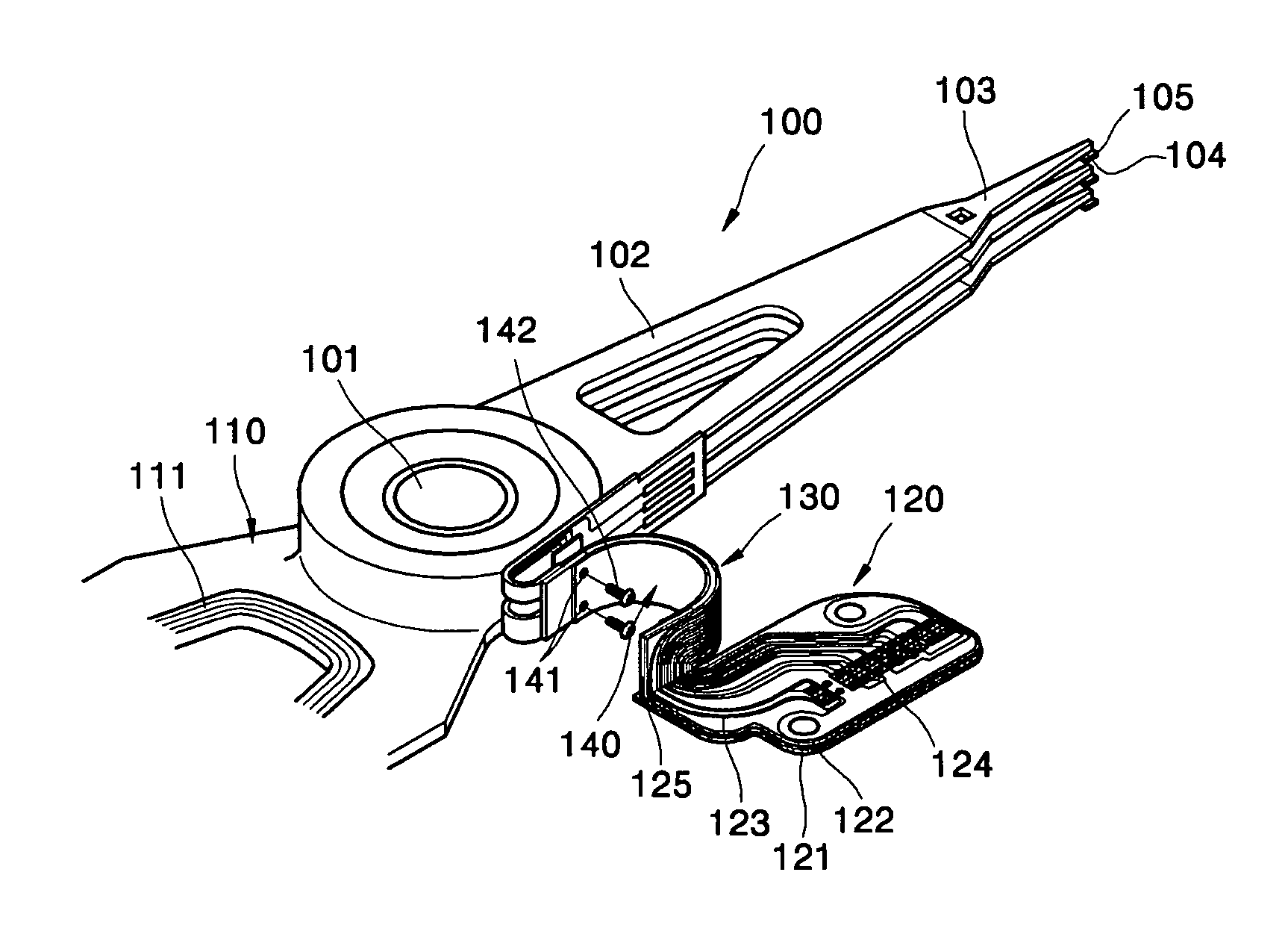 Structure and method for reducing impedance-discontinuity in flexible printed circuit of hard disk drive