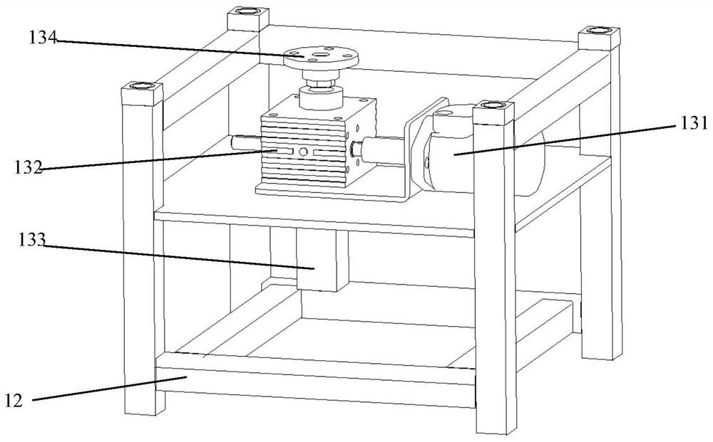 A lifting platform and an insulated bucket arm truck suitable for medium-phase wire operations