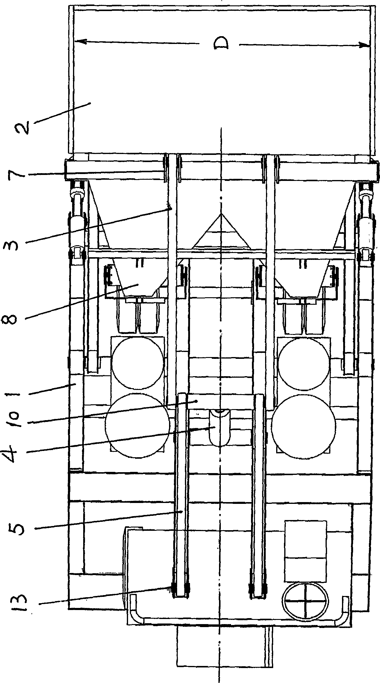 Traveling type automatic material loading patching machine device