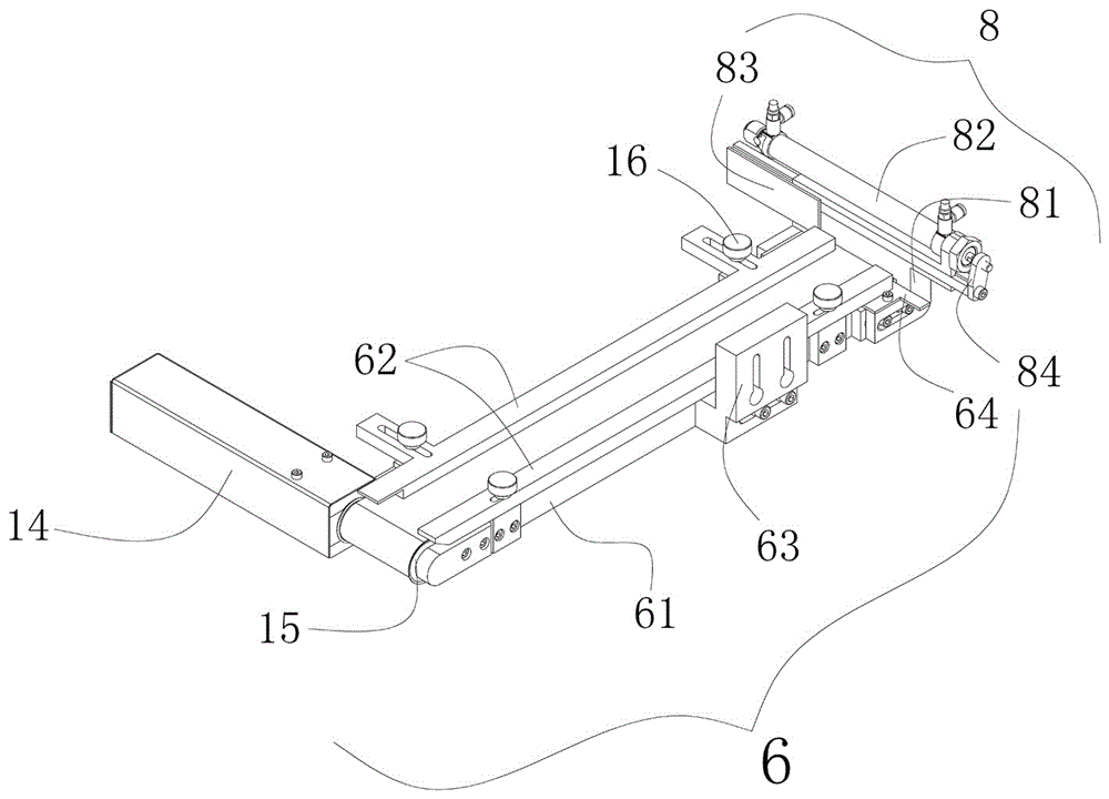 Tool bit conveying, catching and clamping system of saw web laser welding machine