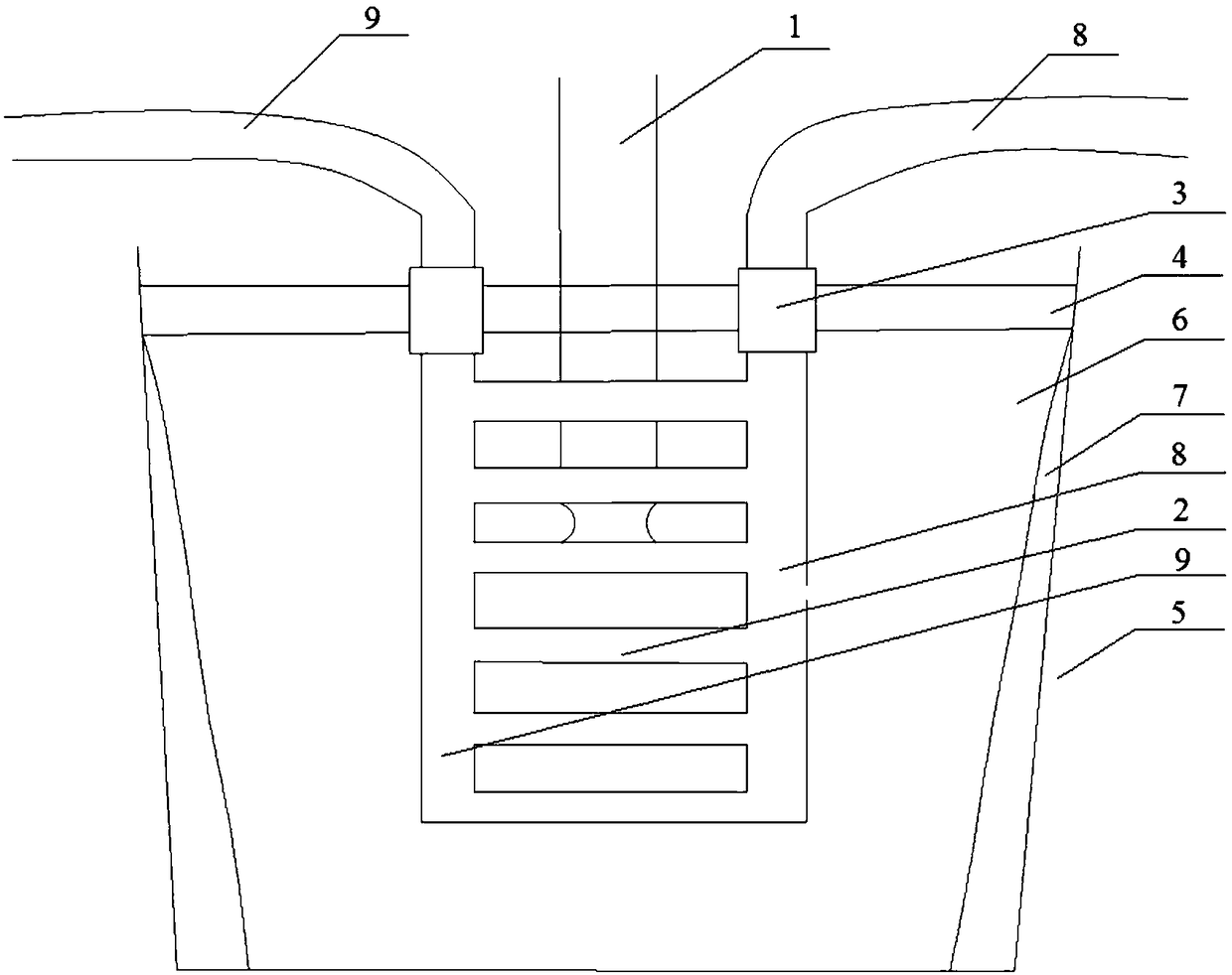 A crystallizer structure and cooling method inside the crystallizer