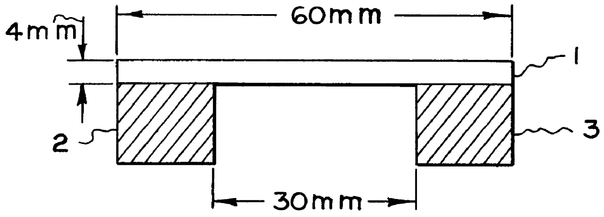 Metal powder injection moldable composition, and injection molding and sintering method using such composition